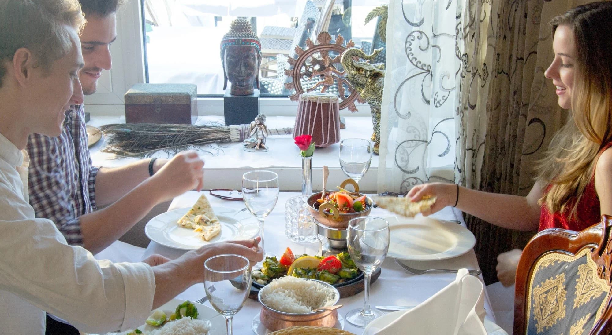 Stemning hos India Gate Bergen